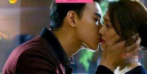 郑爽的吻戏花絮,甜蜜瞬间捕捉幕后温情